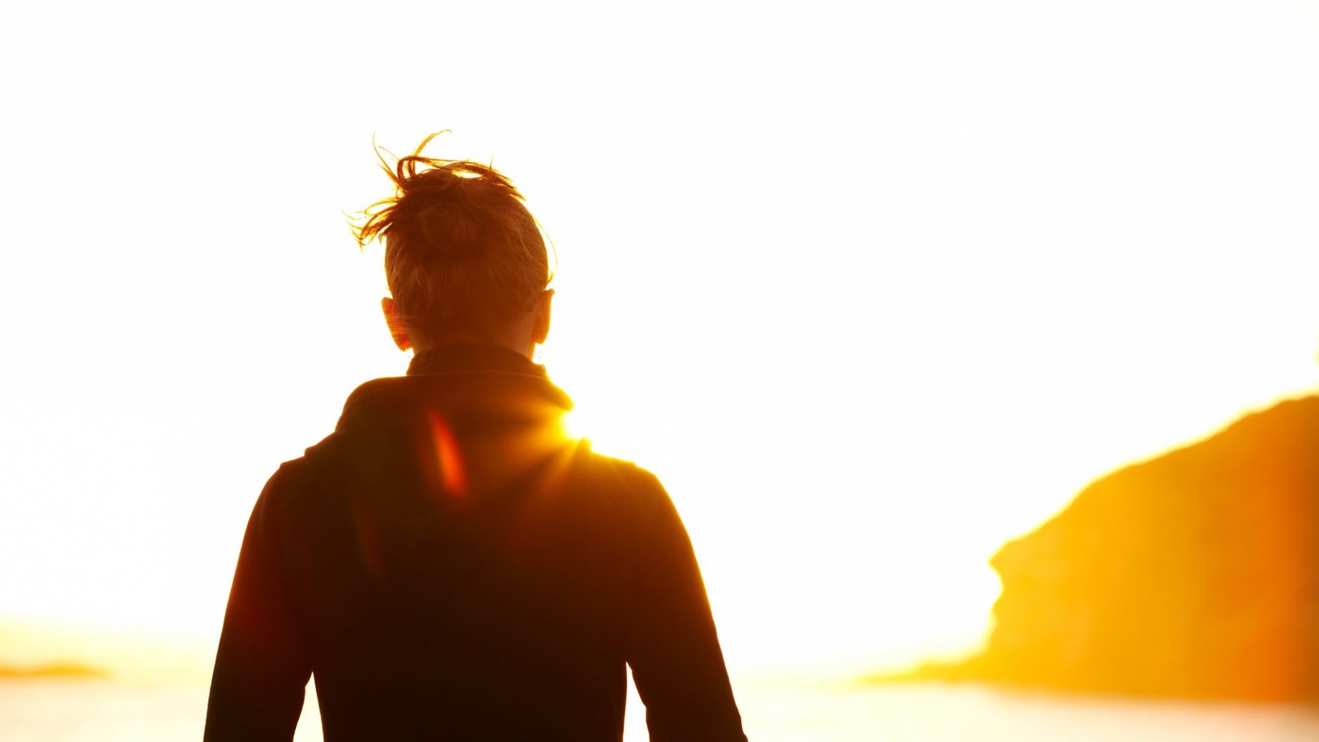 راهنمای کامل برای مدیریت احساسات منفی و بهبود کیفیت زندگی