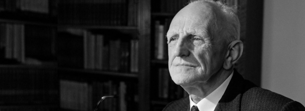 نظریه دونالد وینیکات / پیوند عمیق میان رشد عاطفی و محیط امن