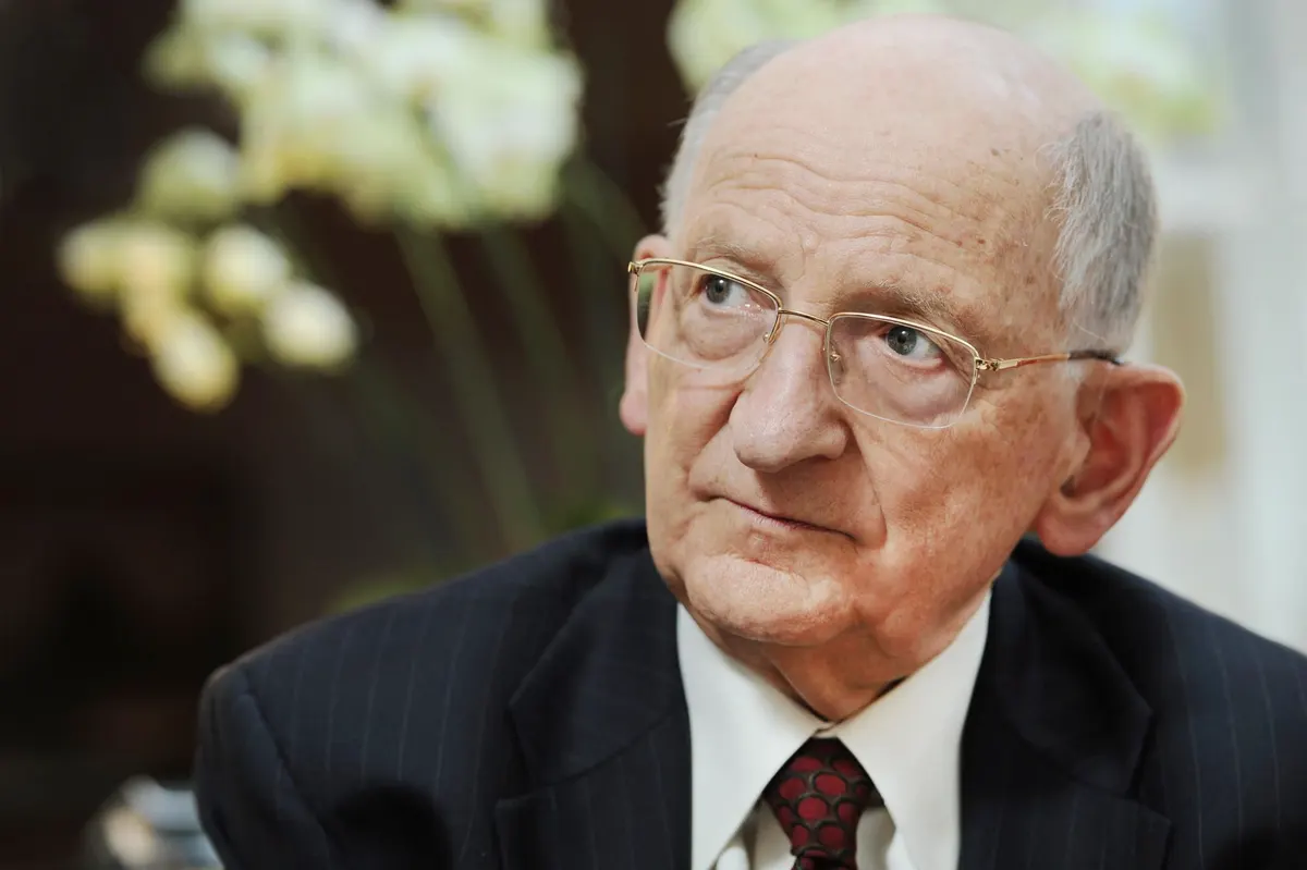 نظریه کرنبرگ، که توسط اوتو اف. کرنبرگ توسعه یافته است،